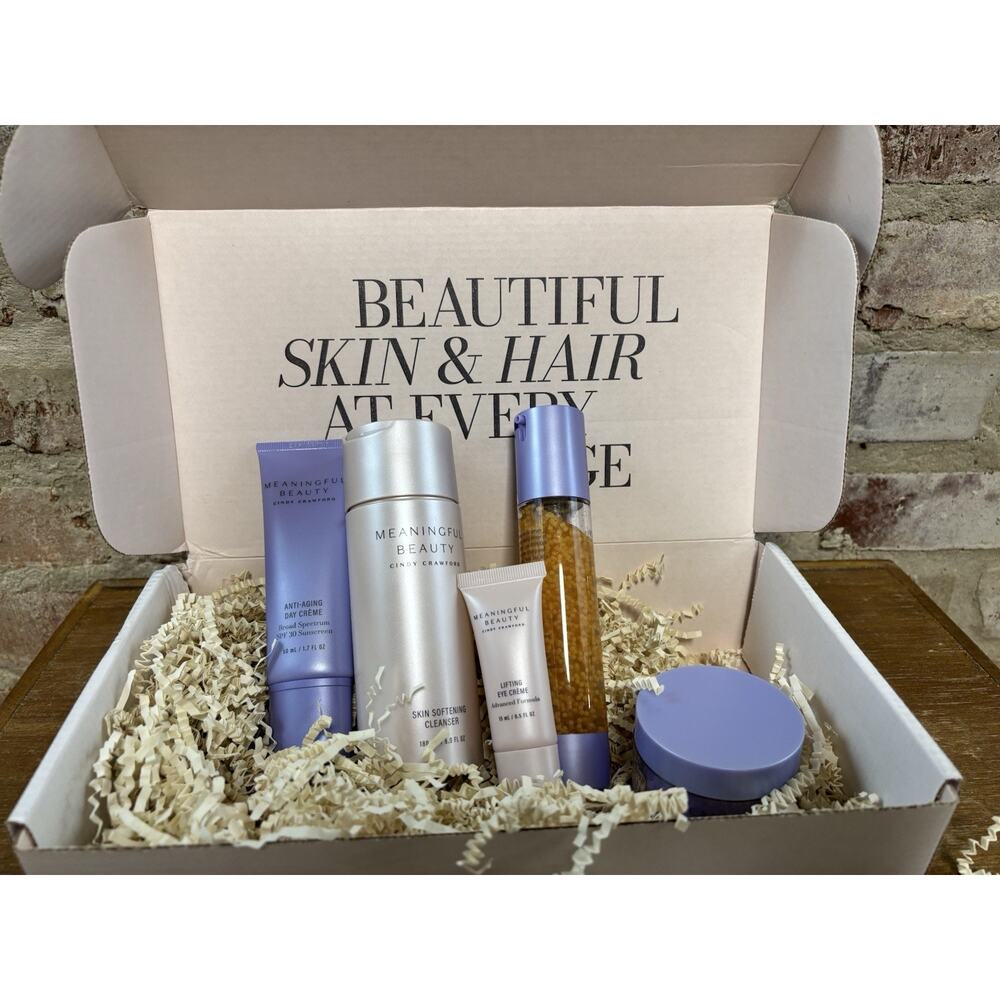 Cindy Crawford Meaningful Beauty 5-Piece Set